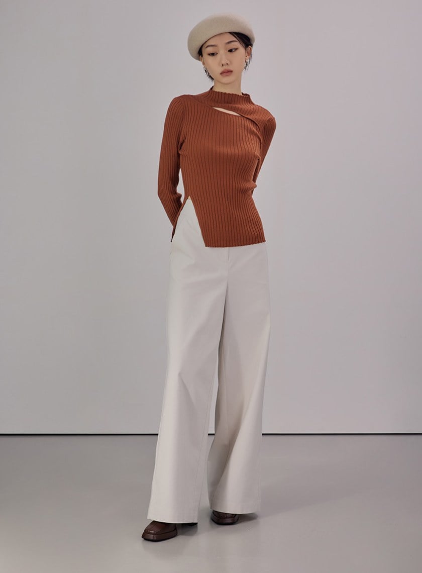 簍空開衩細節羊毛針織上衣